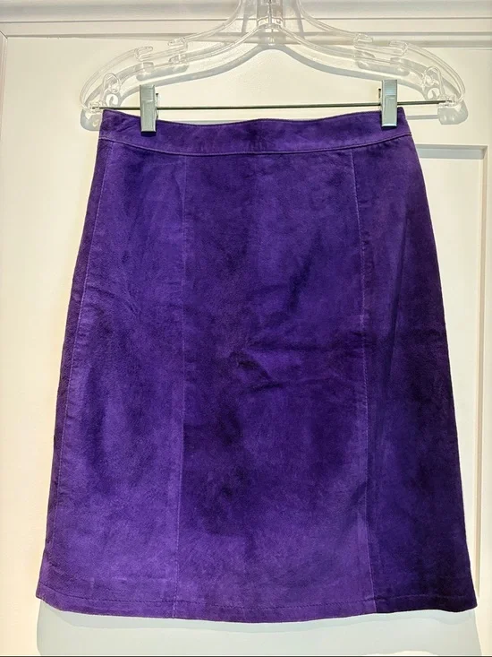 Women's Purple Suede A-Line Skirt - Picture 1 of 5